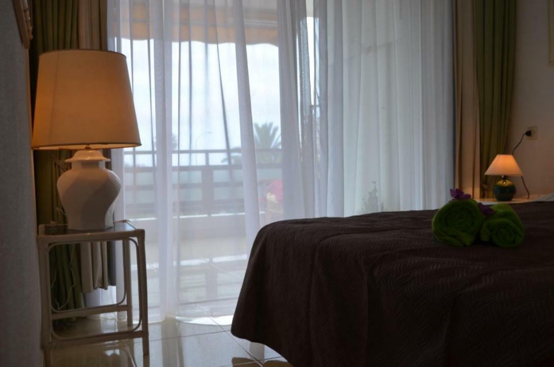Apartment Sunflower Пуерто де Сантяго Екстериор снимка